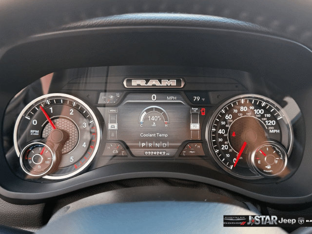 Used 2024 RAM 3500 Laramie w/ Sport Appearance Package AWD/4WD image 28