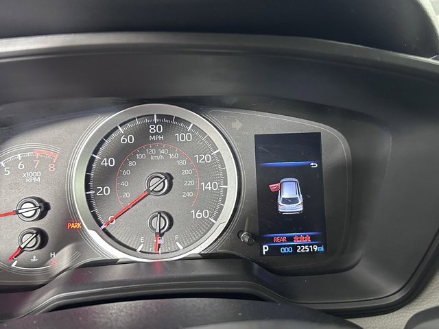 Used 2022 Toyota Corolla Cross LE image 24