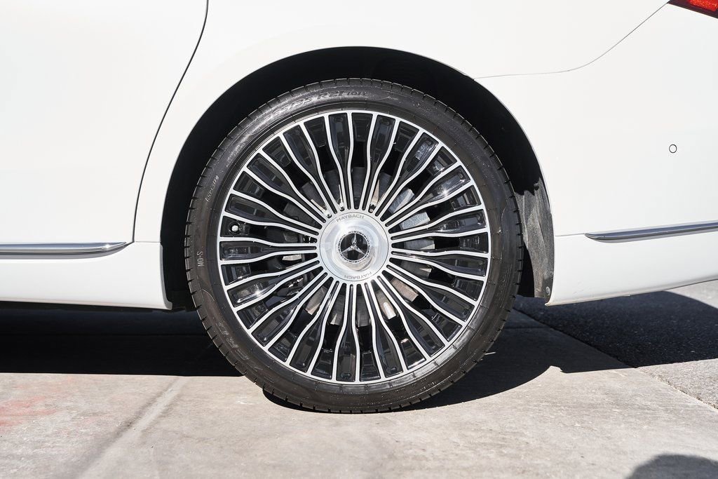 Used 2025 Mercedes-Benz Maybach S 680 4MATIC image 21