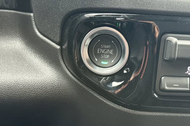 New 2026 GMC Sierra 1500 SLE w/ Preferred Package image 25