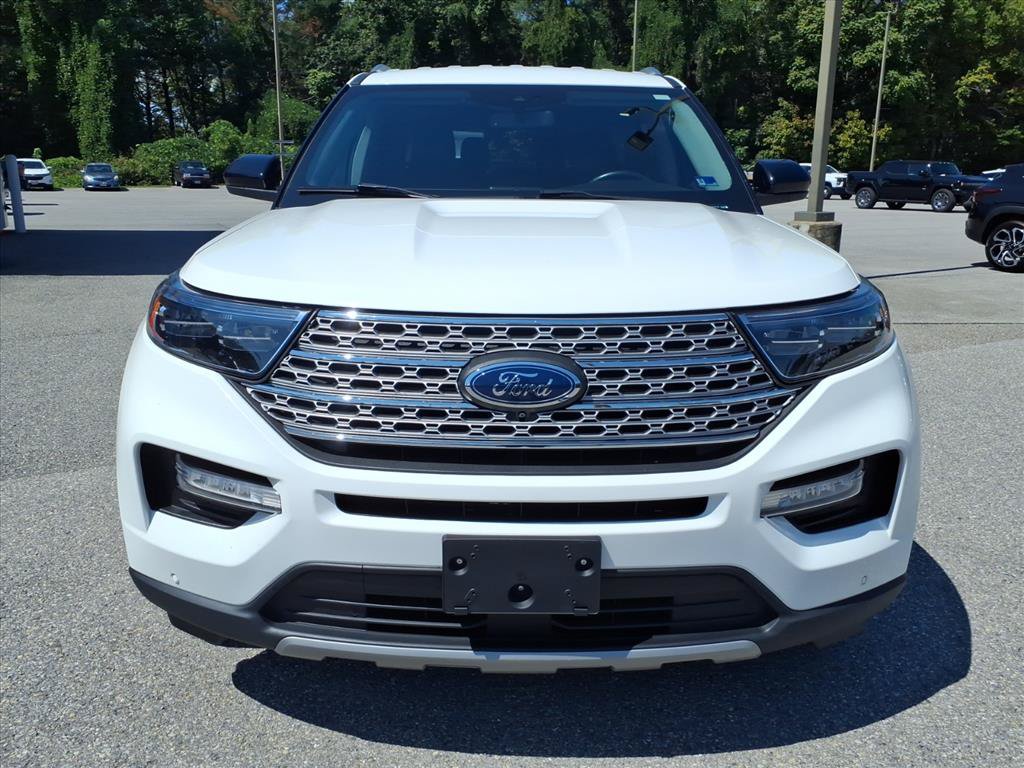 Used 2023 Ford Explorer Limited AWD/4WD image 9