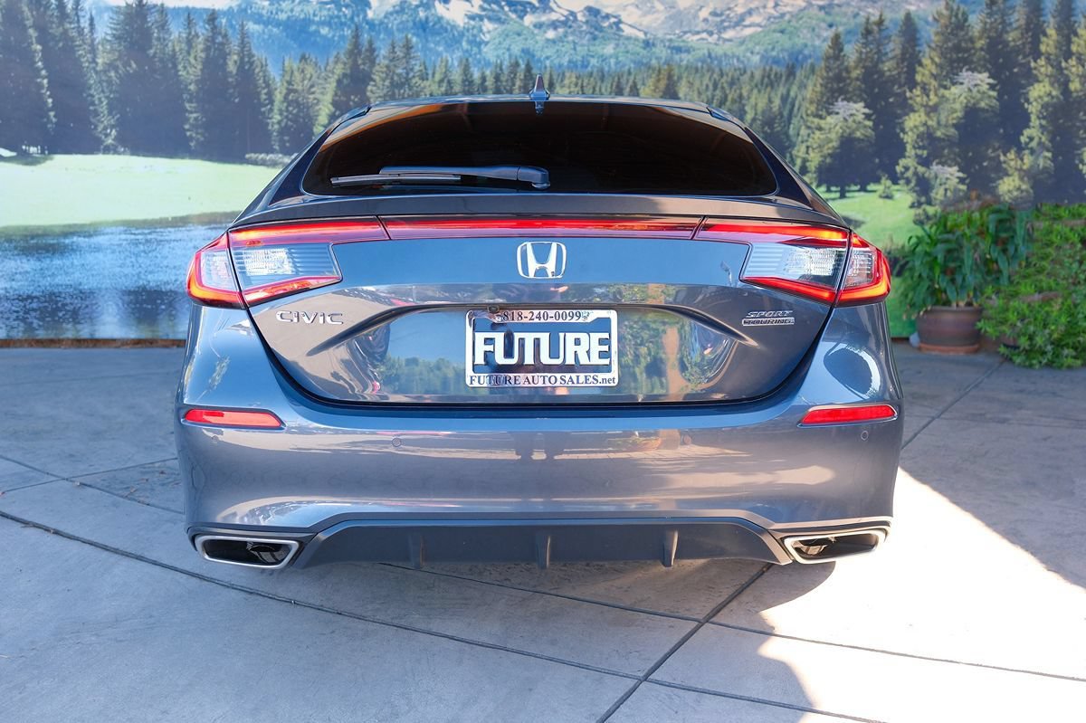 Used 2023 Honda Civic Sport Touring image 5
