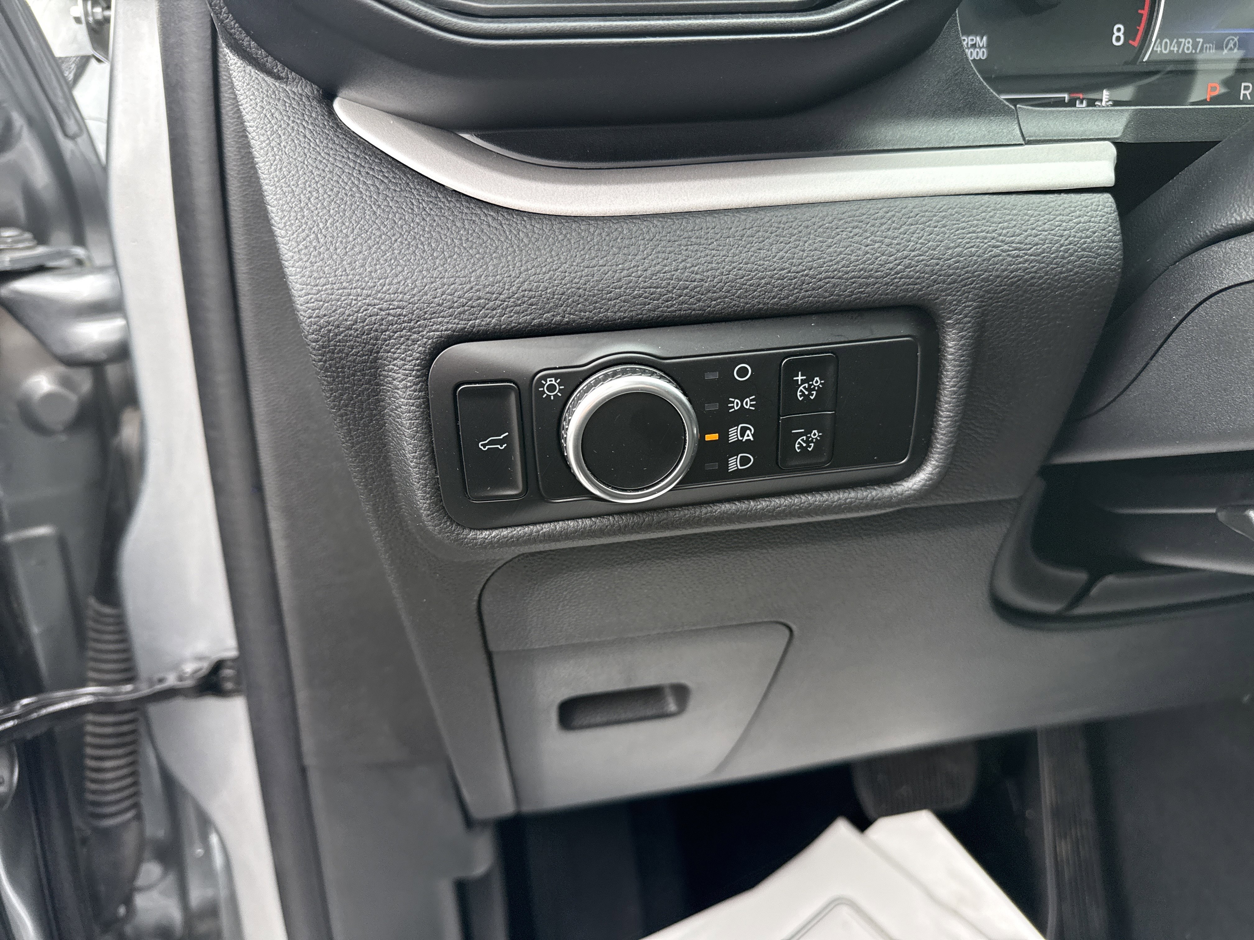 Certified 2024 Ford Explorer XLT image 20