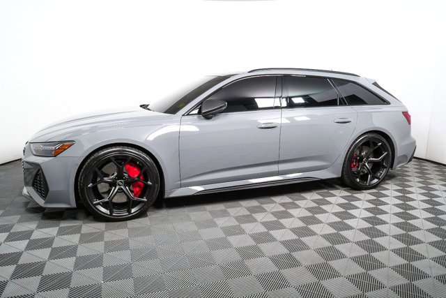Used 2025 Audi RS 6 performance image 33