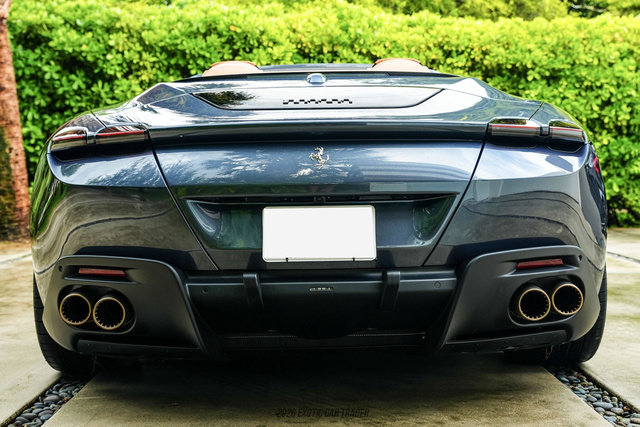 Used 2026 Ferrari Roma Spider RWD image 7