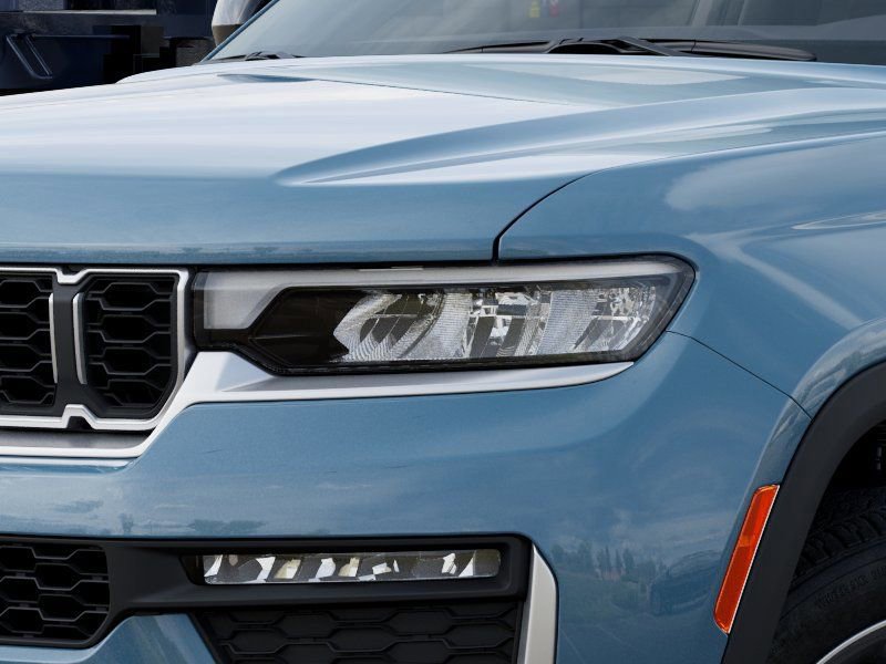 New 2026 Jeep Grand Cherokee Limited AWD/4WD image 6