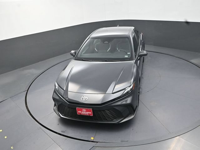 Used 2026 Toyota Camry SE FWD image 24