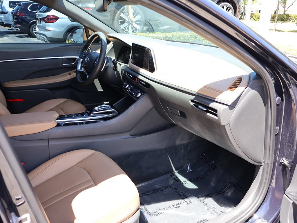 Used 2023 Hyundai Sonata Limited w/ Cargo Package FWD image 28