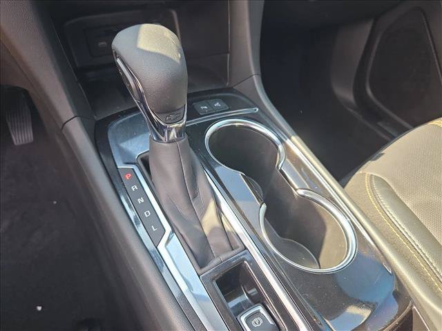 Used 2024 Chevrolet Equinox Premier FWD image 12