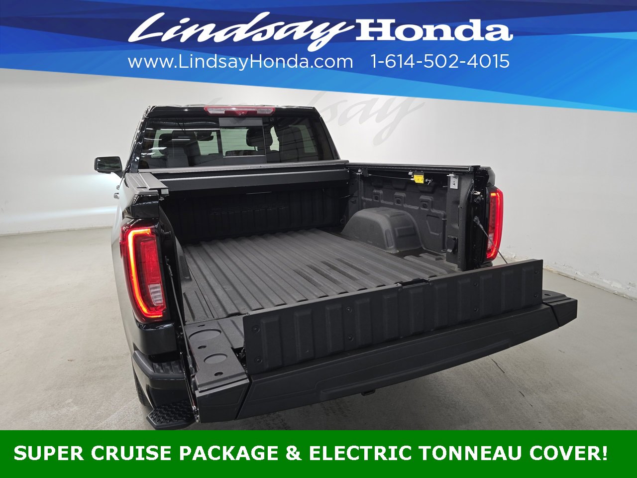 Used 2024 GMC Sierra 1500 Denali Ultimate image 8