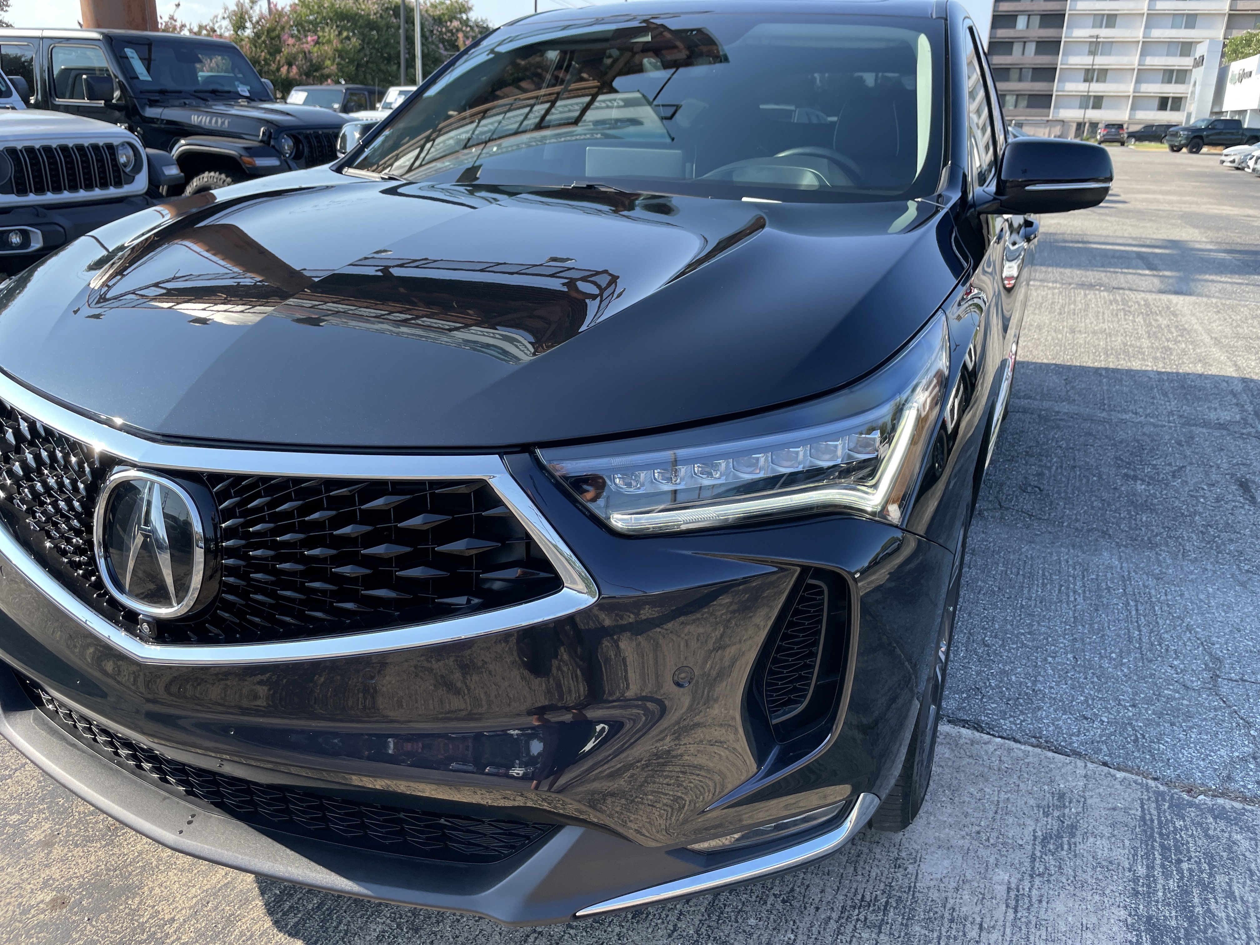Used 2024 Acura RDX w/ Advance Package AWD/4WD image 5