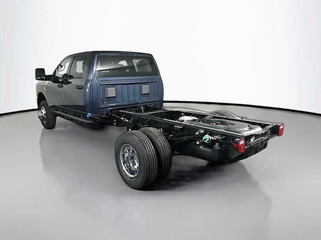 New 2026 RAM 3500 Tradesman w/ Chrome Appearance Group A RWD image 5
