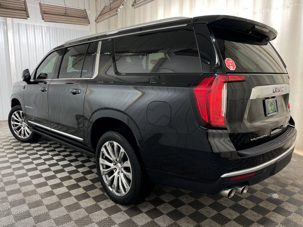 Certified 2022 GMC Yukon XL Denali w/ Max Trailering Package AWD/4WD image 27
