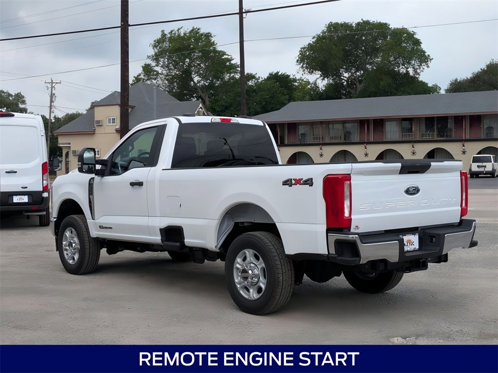 New 2025 Ford F350 XLT image 8