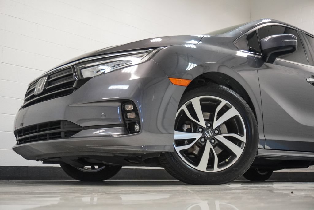 Used 2022 Honda Odyssey Touring image 2