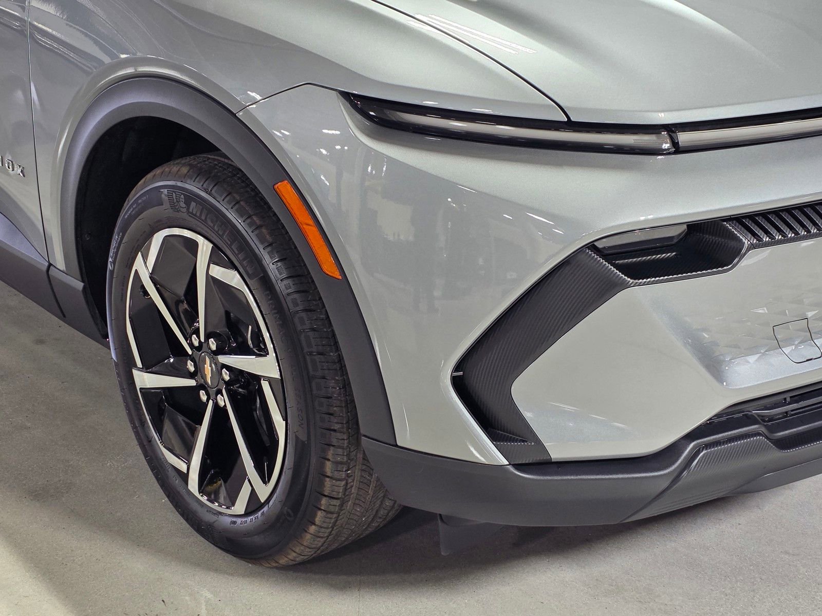 New 2026 Chevrolet Equinox EV LT image 10