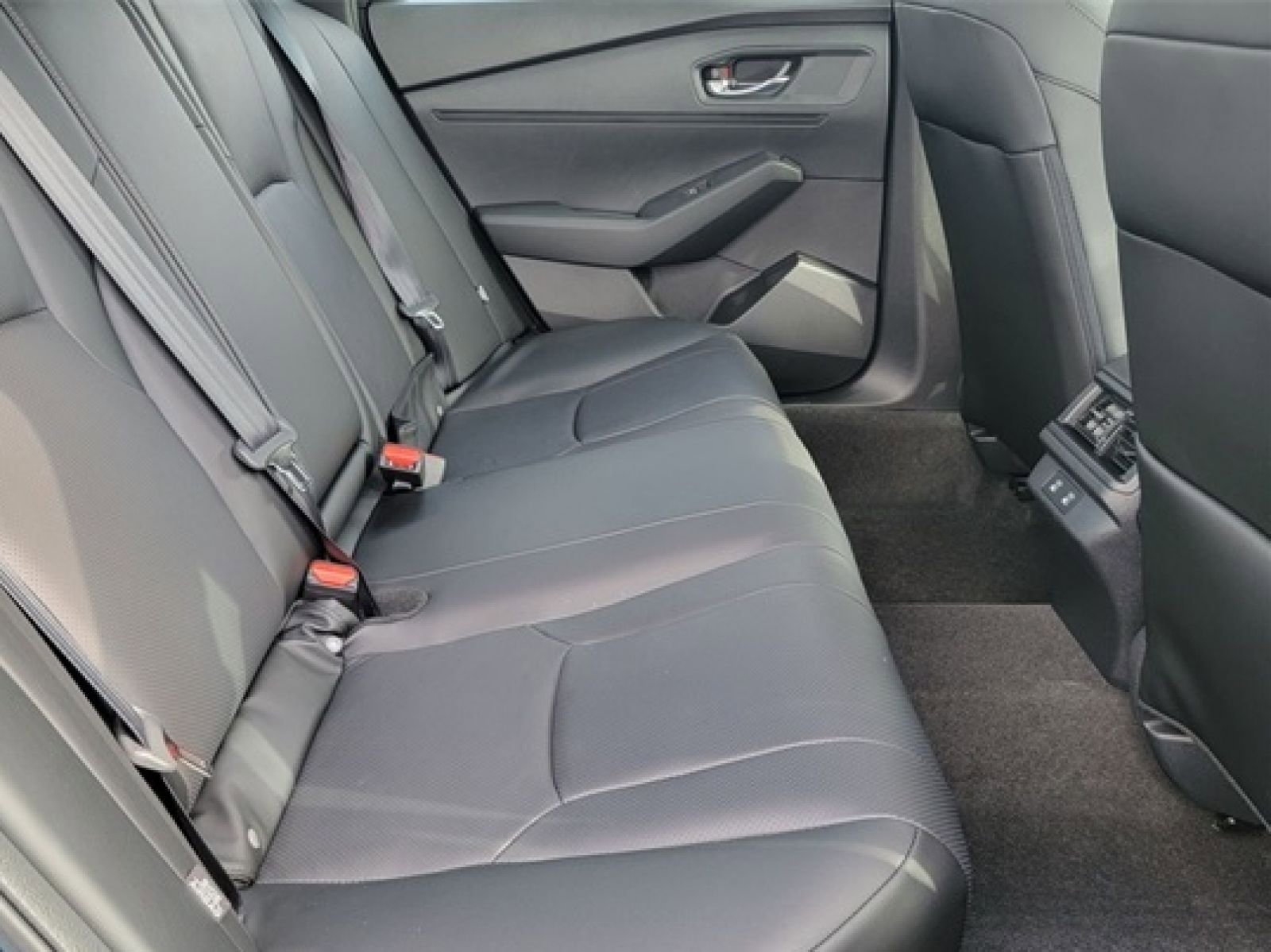 Used 2024 Honda Accord EX-L image 13