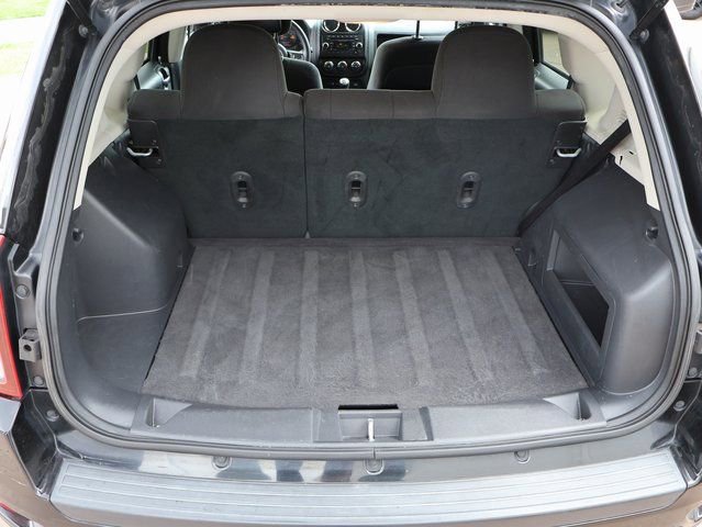 Used 2015 Jeep Compass Sport w/ Power Value Group FWD image 15