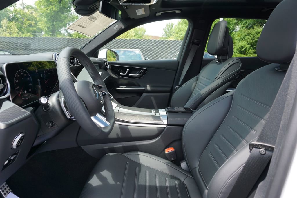Certified 2025 Mercedes-Benz GLC 300 4MATIC image 24
