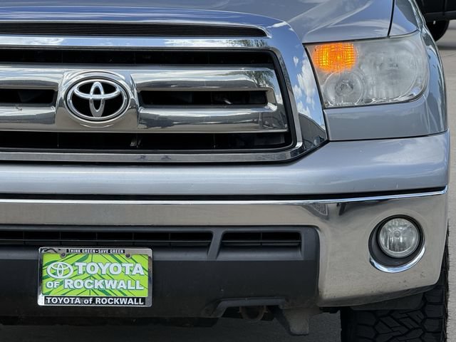 Used 2013 Toyota Tundra 2WD CrewMax w/ SR5 Pkg image 4