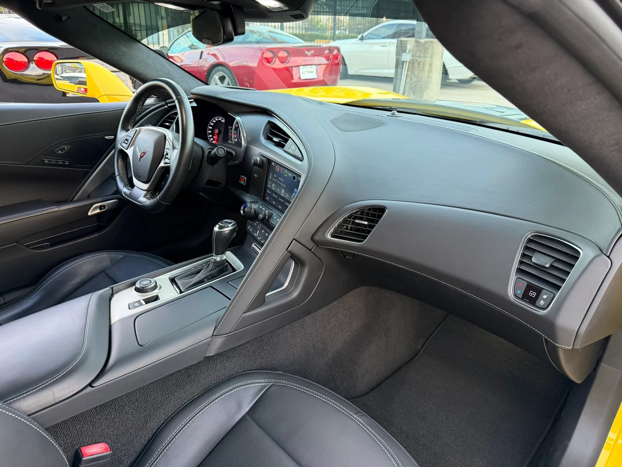 Used 2017 Chevrolet Corvette Grand Sport RWD image 25