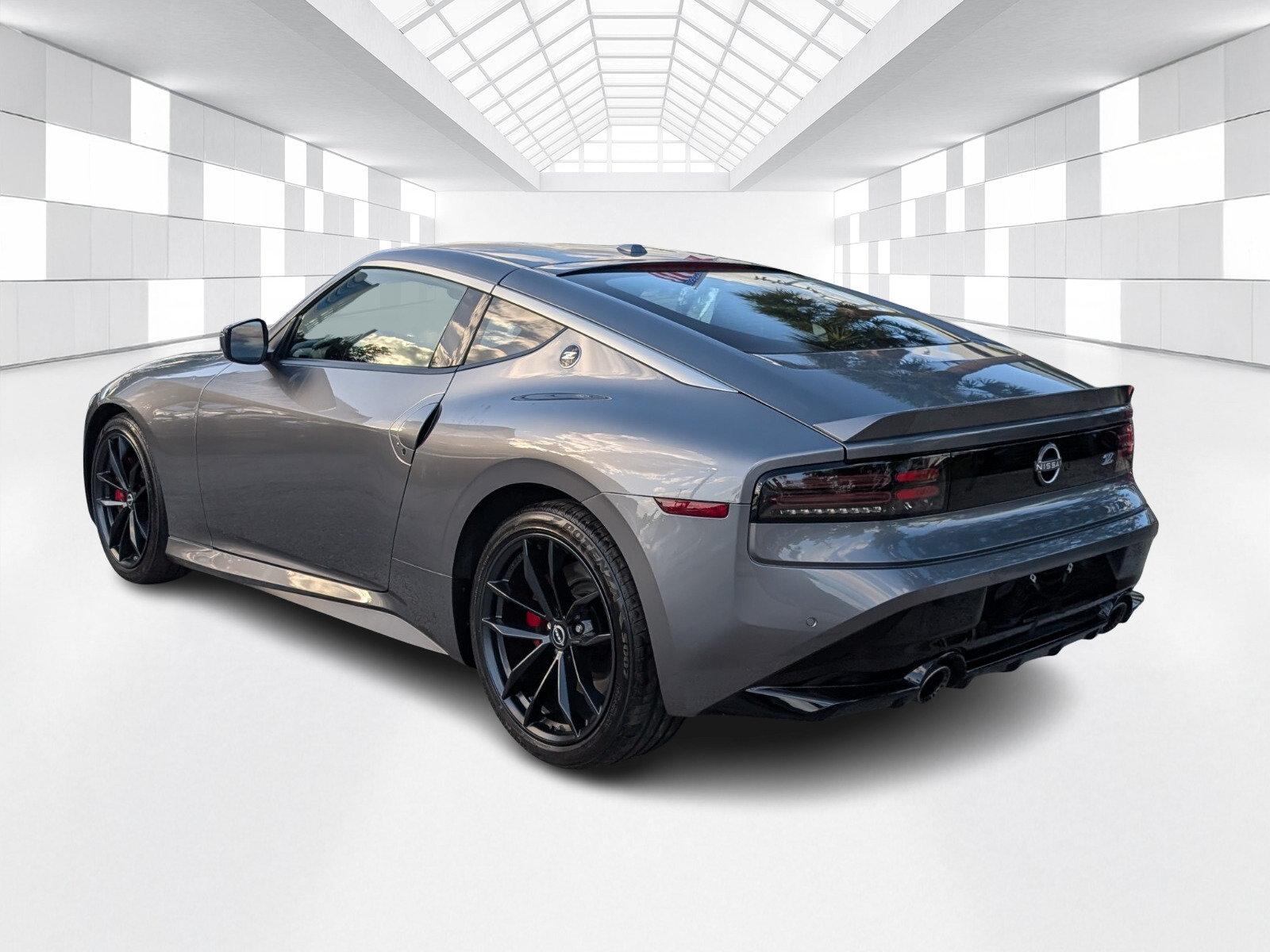 Certified 2025 Nissan Z Performance w/ Floor Mat Package RWD image 5