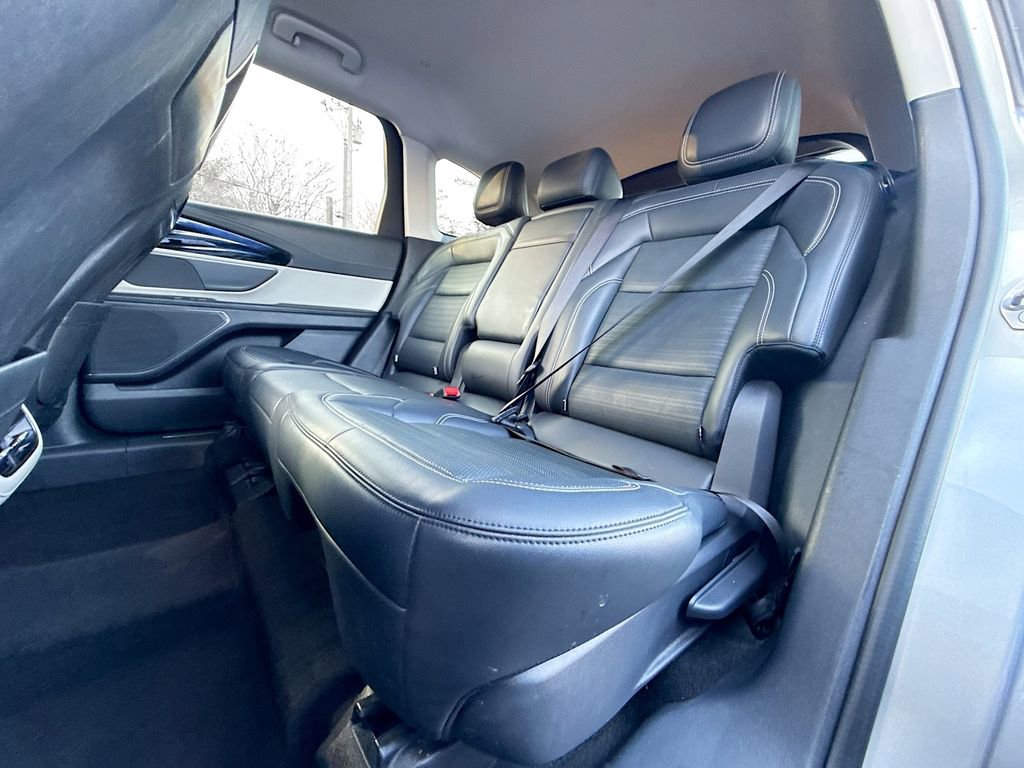 Used 2024 Lincoln Nautilus Reserve AWD/4WD image 27