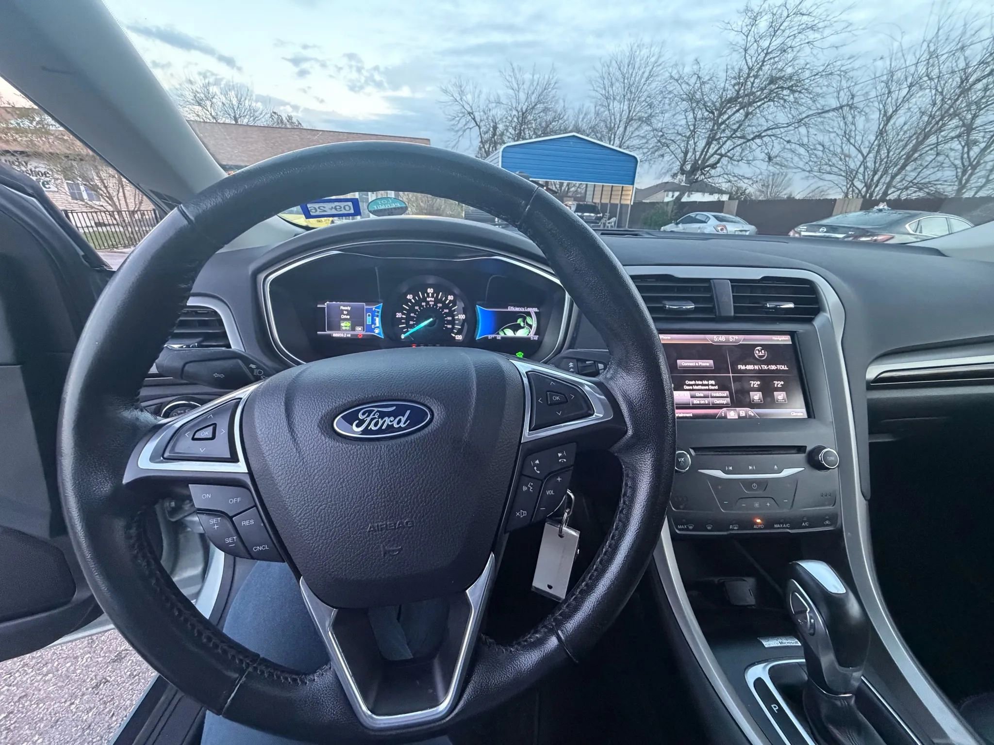 Used 2013 Ford Fusion SE FWD image 10