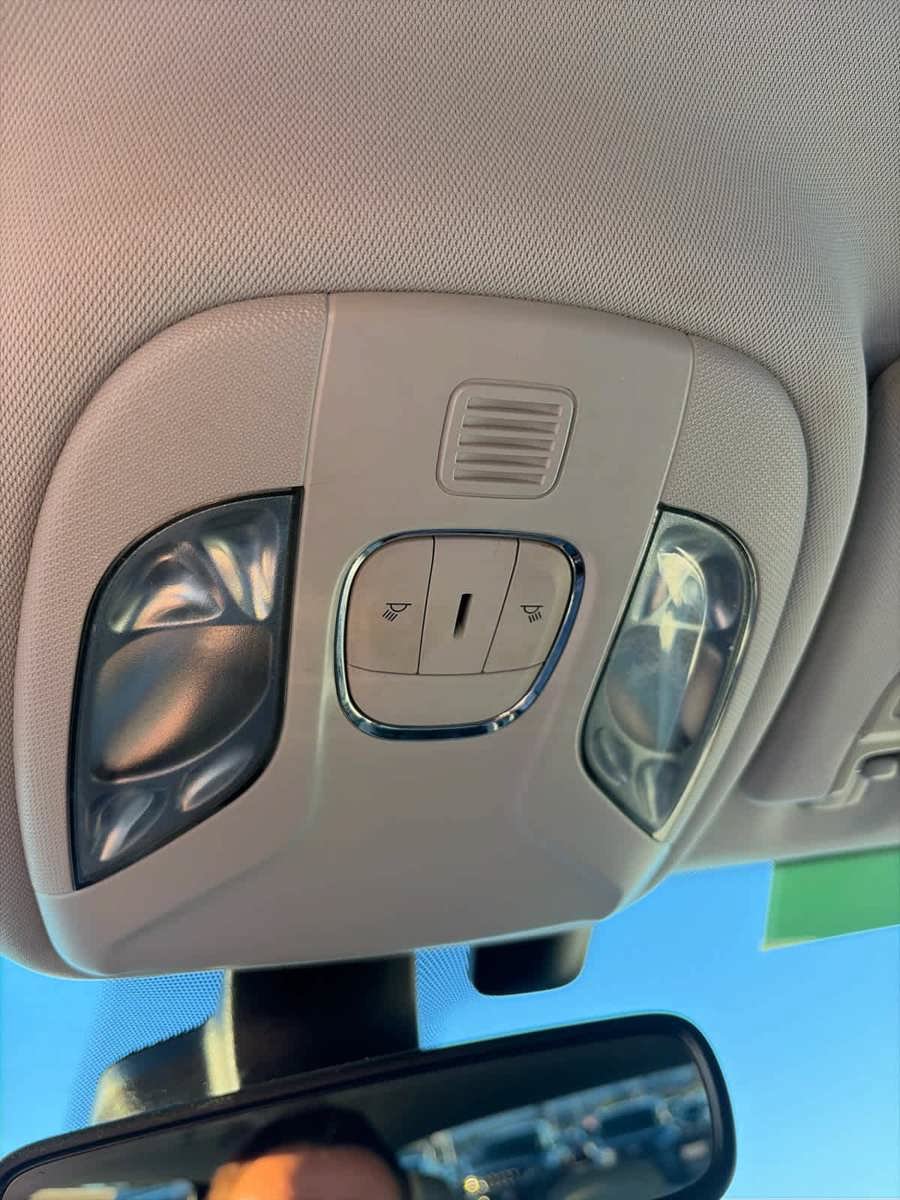 Used 2021 Jeep Compass Limited AWD/4WD image 25