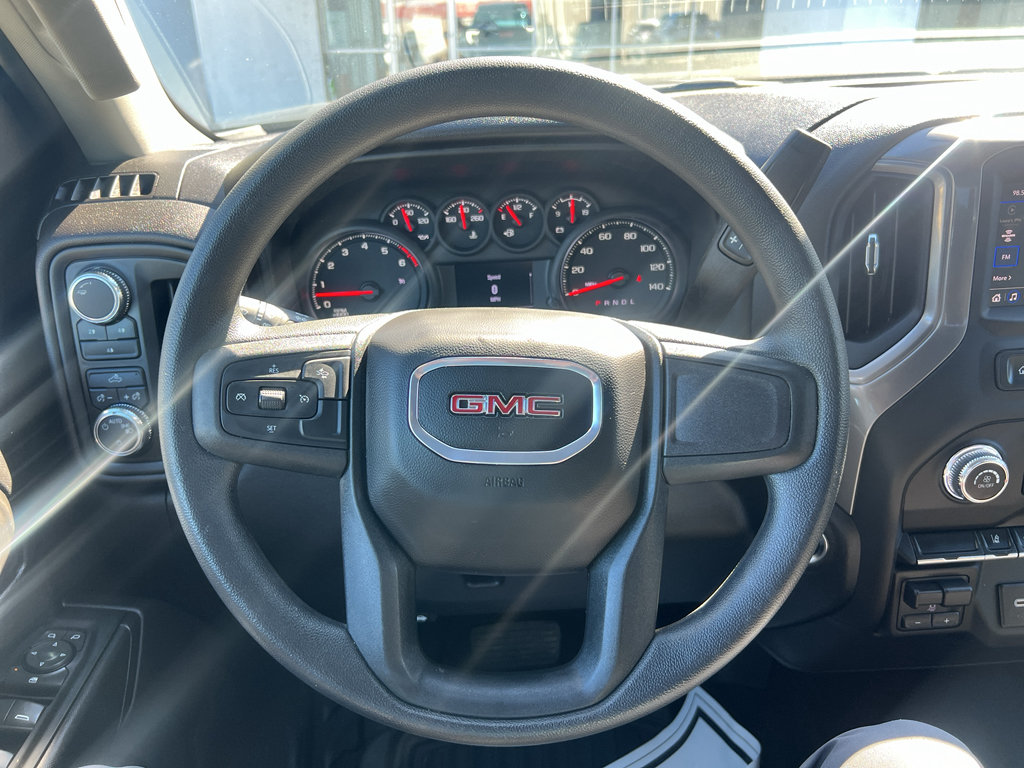 Used 2025 GMC Sierra 2500 Pro w/ Convenience Package AWD/4WD image 11