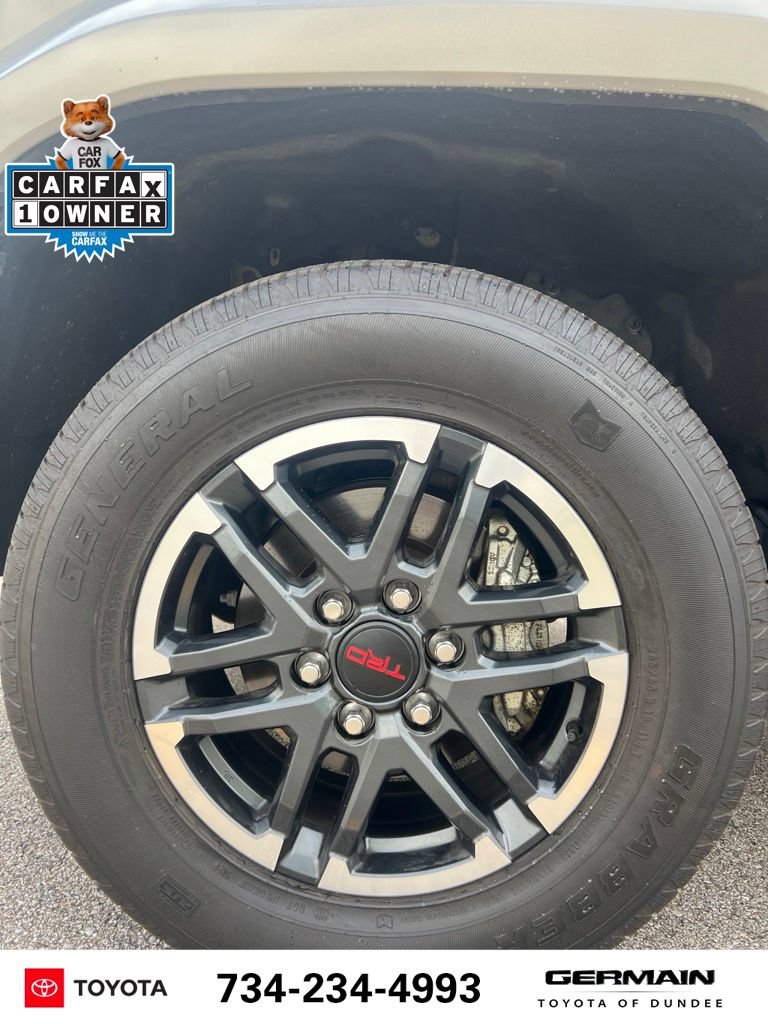 Used 2024 Toyota Tacoma TRD Sport AWD/4WD image 12