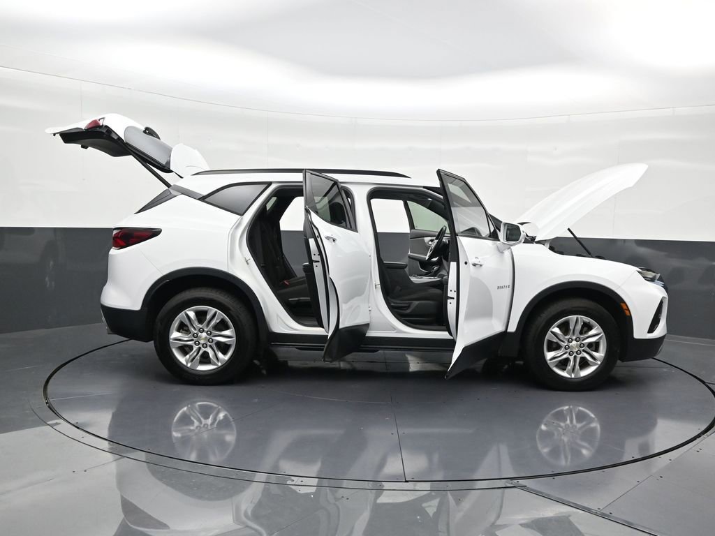 Used 2020 Chevrolet Blazer LT image 35