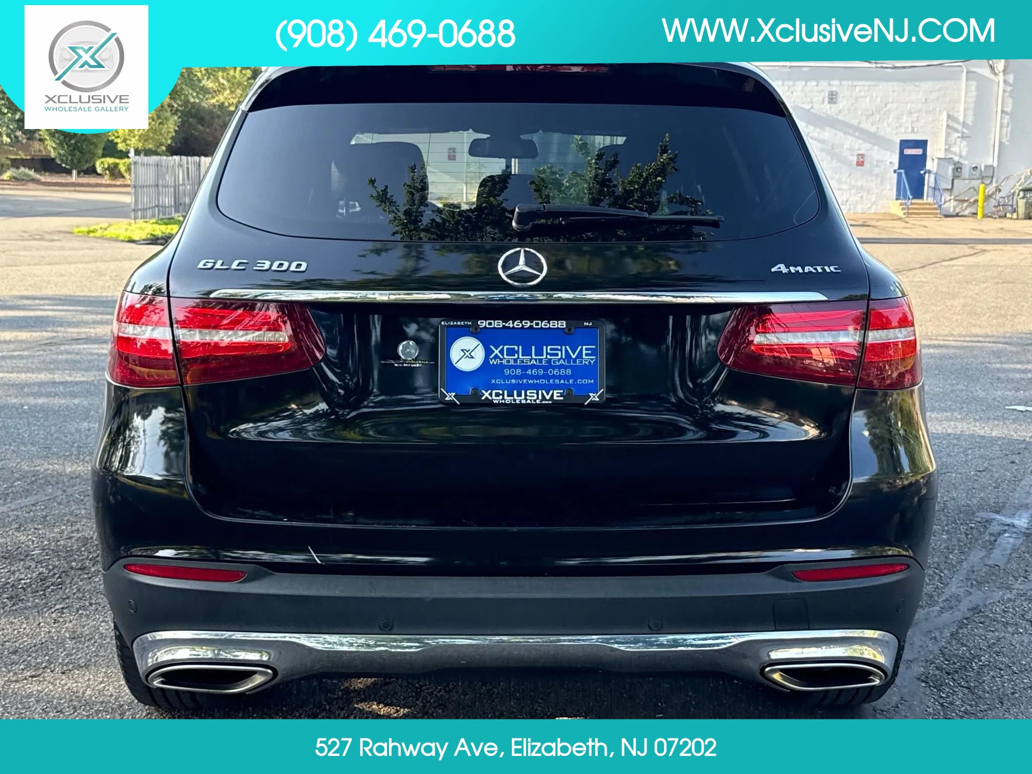 Used 2019 Mercedes-Benz GLC 300 4MATIC image 3