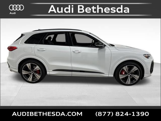 New 2026 Audi SQ5 Premium Plus image 8