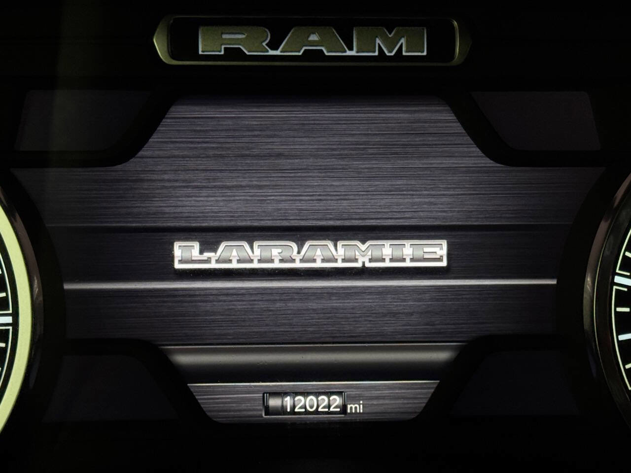Used 2025 RAM 1500 Laramie w/ Laramie Southwest Edition image 70