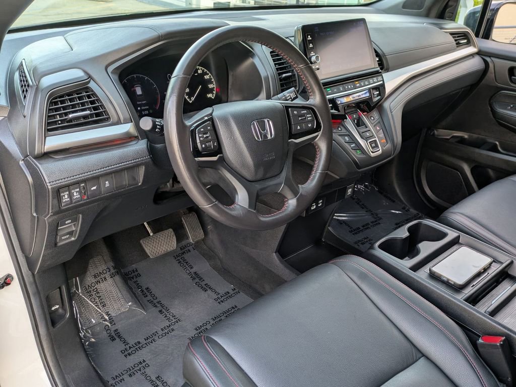 Used 2025 Honda Odyssey Sport-L image 14