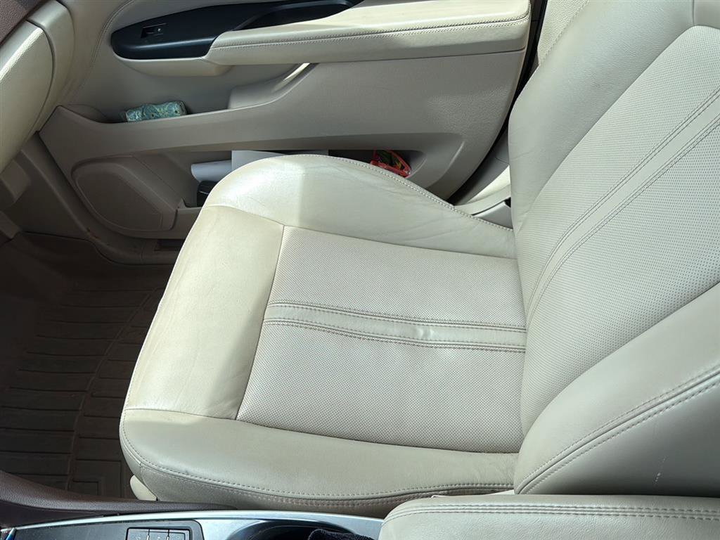 Used 2013 Cadillac SRX Performance w/ Driver Awareness Package FWD image 7