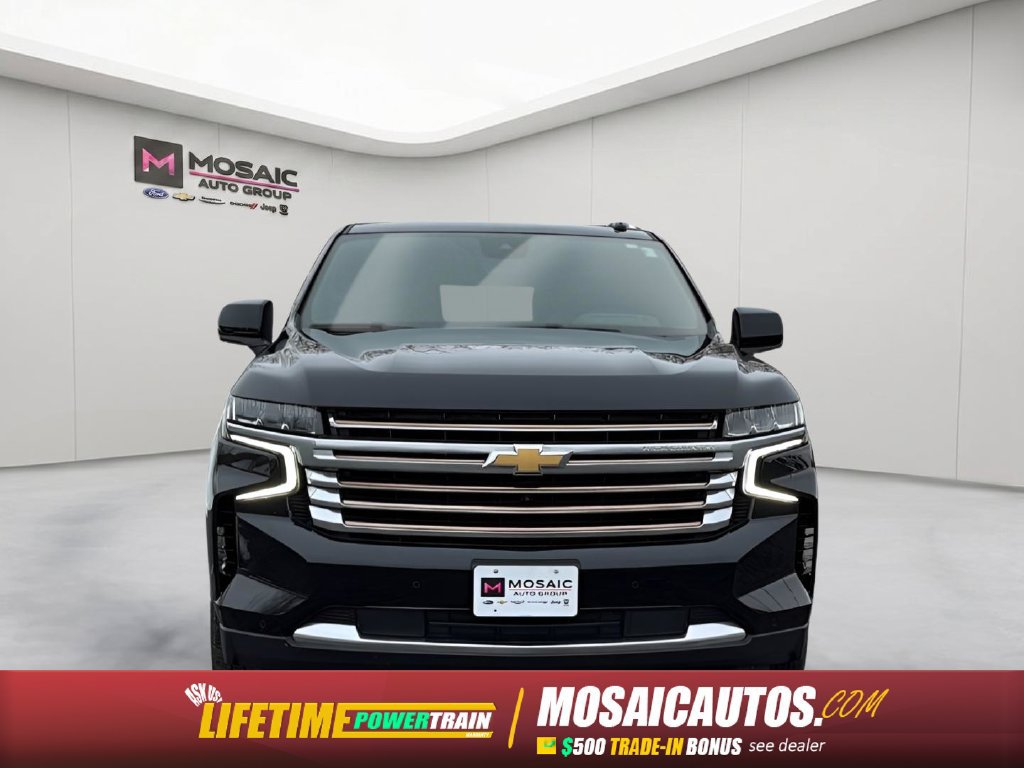 Used 2023 Chevrolet Tahoe High Country w/ LPO, Illumination Package AWD/4WD image 2