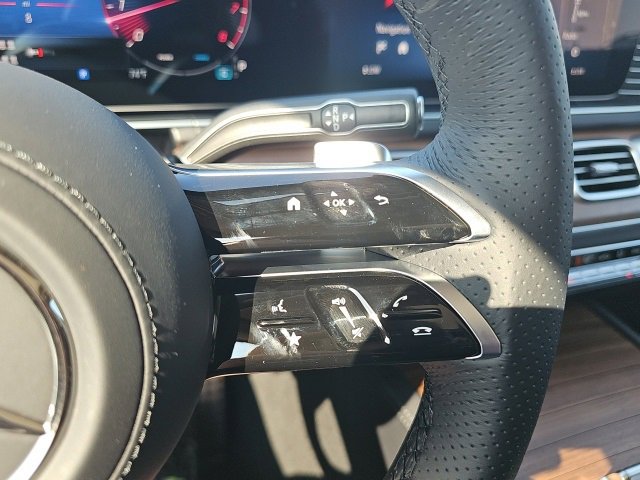 New 2026 Mercedes-Benz GLS 450 4MATIC image 23
