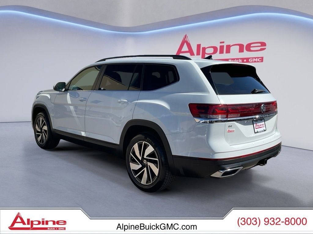 Used 2025 Volkswagen Atlas SE FWD image 3