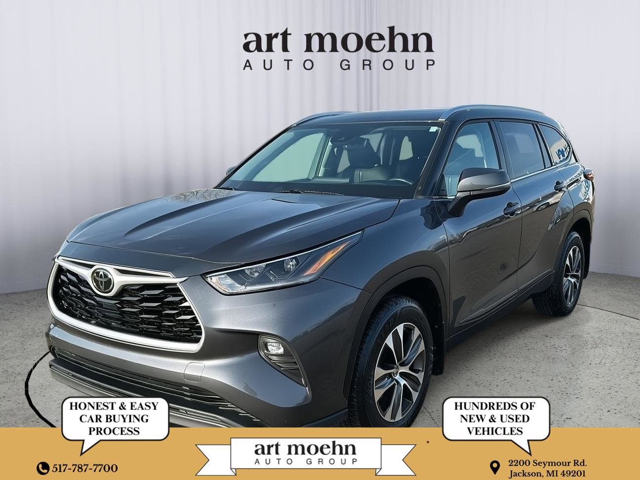 Used 2021 Toyota Highlander XLE image 1