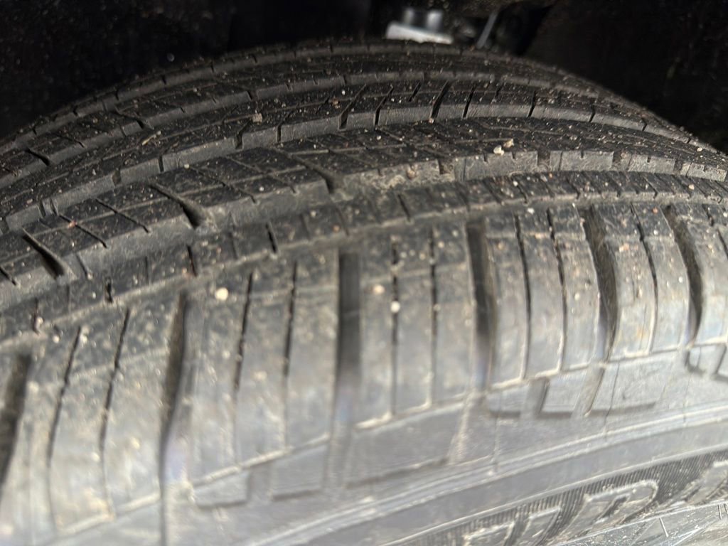 New 2026 Volkswagen Taos S image 30