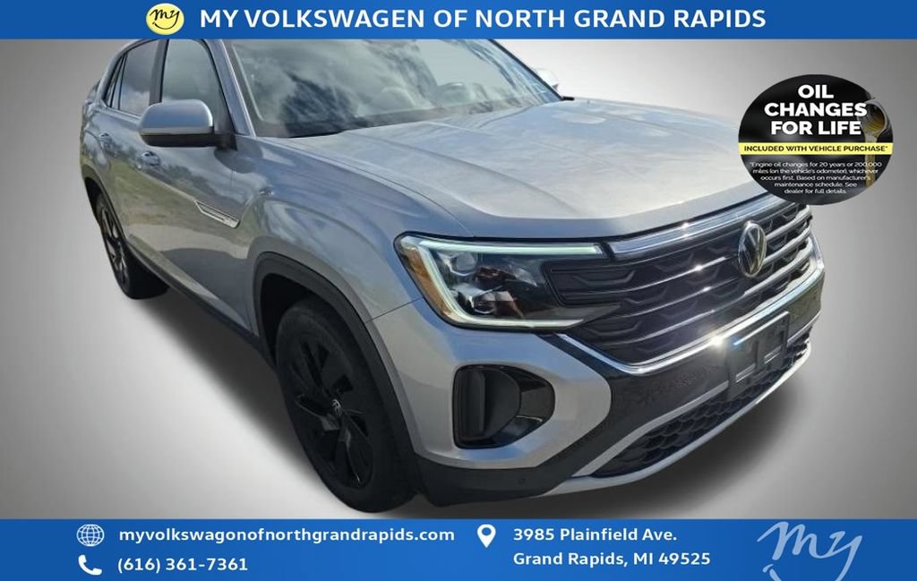 Used 2024 Volkswagen Atlas Cross Sport SE AWD/4WD image 40