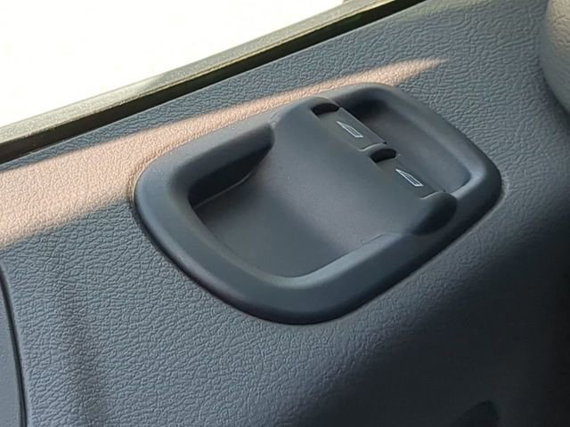New 2025 Ford Transit 250 Low Roof image 21