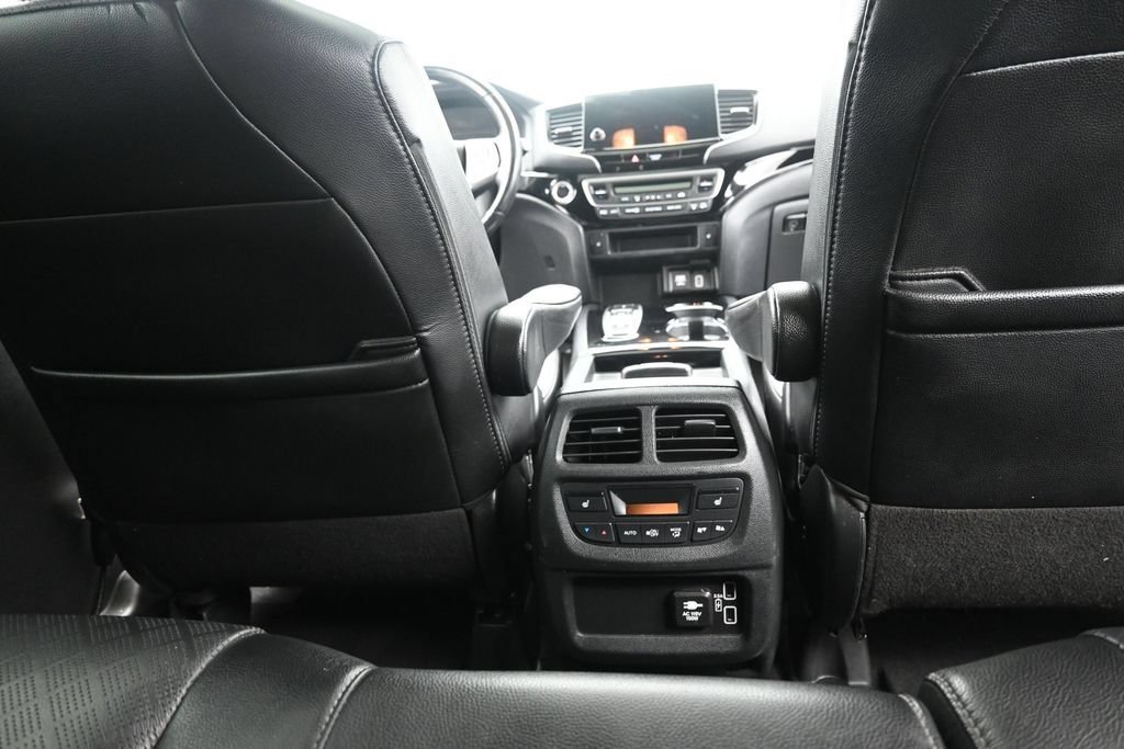 Used 2020 Honda Passport Touring image 25