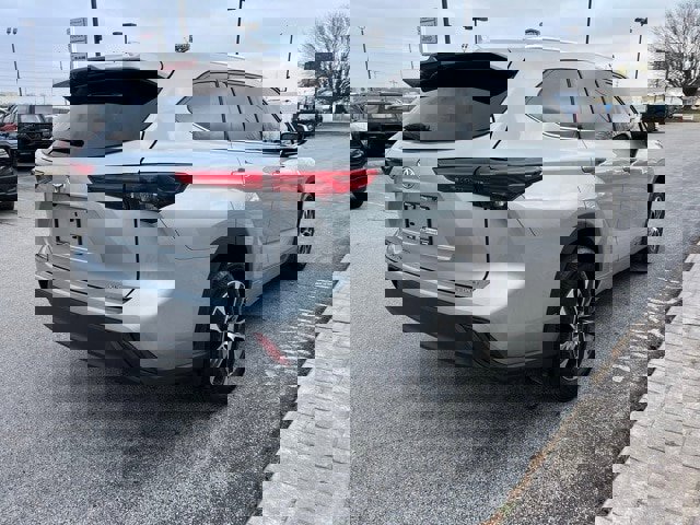 Used 2021 Toyota Highlander XLE image 6