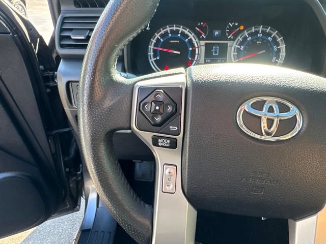 Used 2018 Toyota 4Runner SR5 Premium AWD/4WD image 12