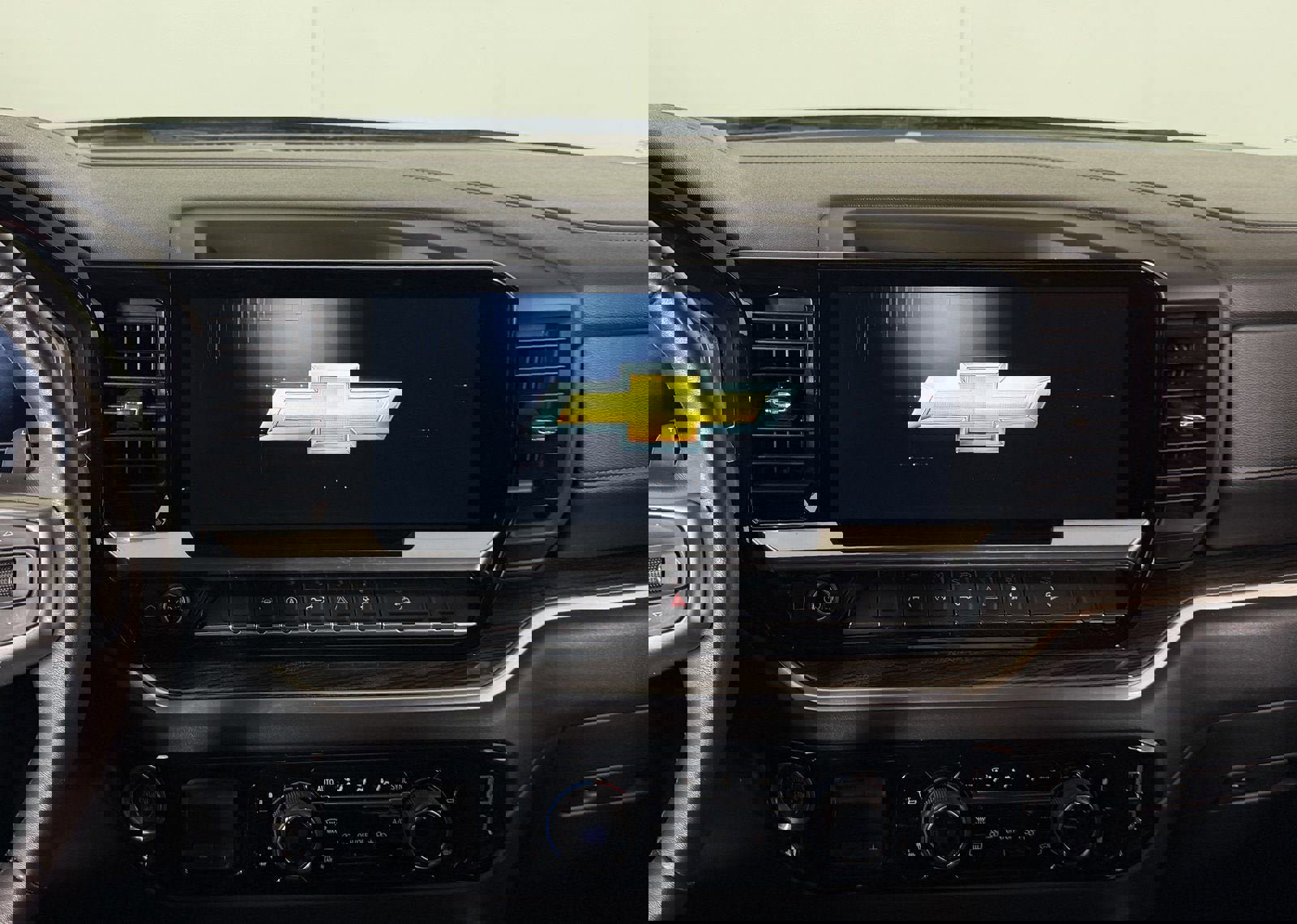 Used 2022 Chevrolet Silverado 1500 RST AWD/4WD image 11