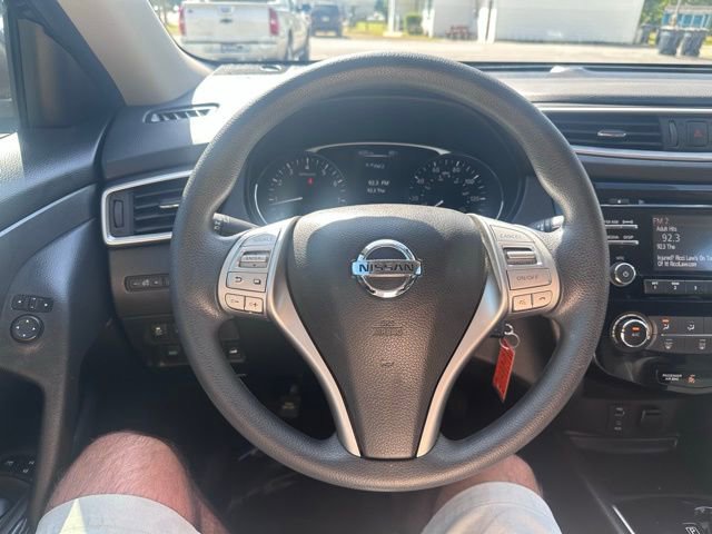 Used 2016 Nissan Rogue S AWD/4WD image 23