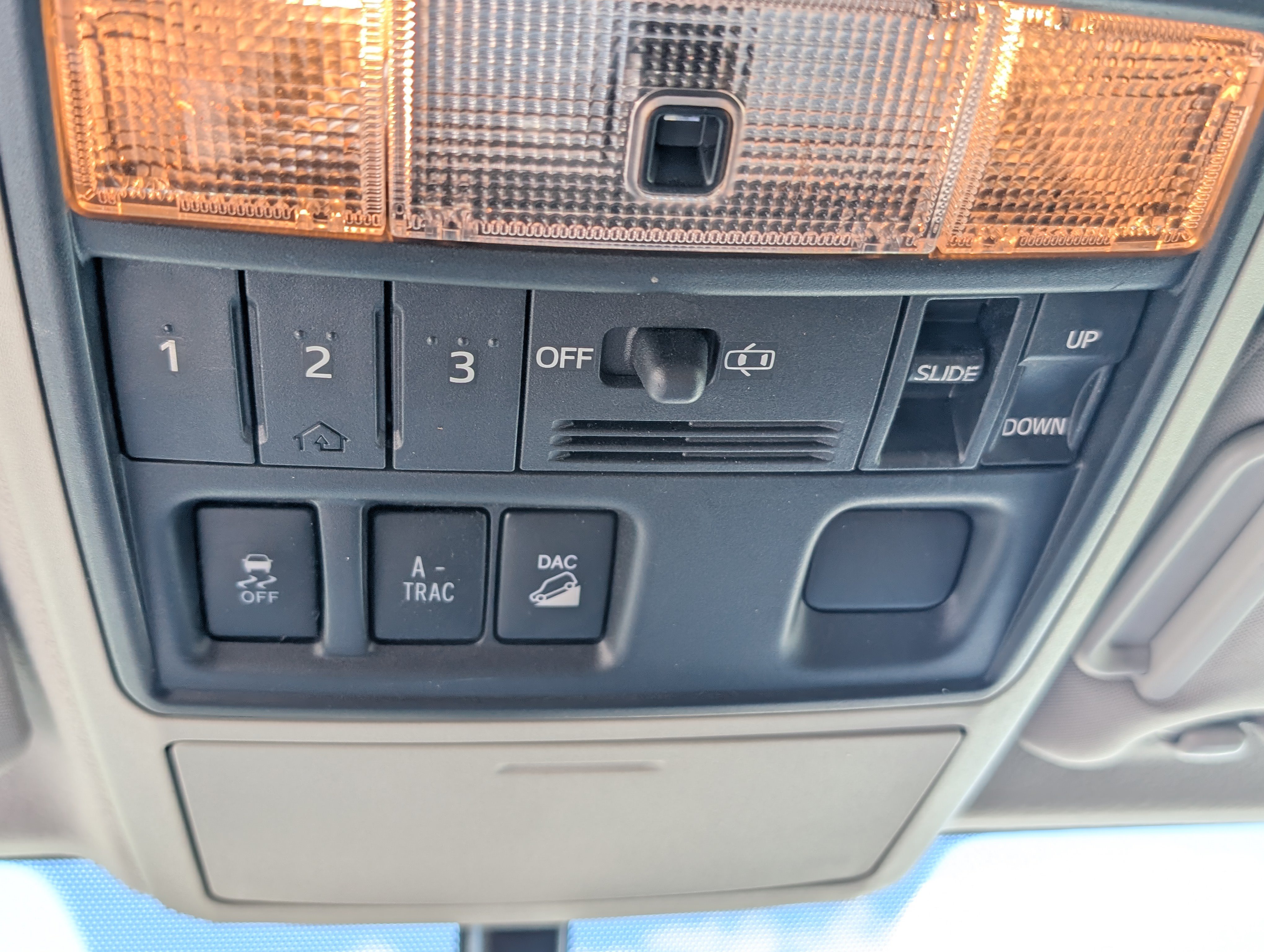 Used 2013 Toyota 4Runner SR5 w/ Convenience Pkg AWD/4WD image 30